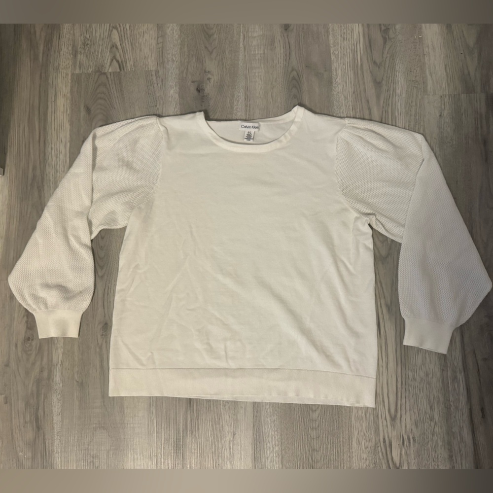 Women’s sweater